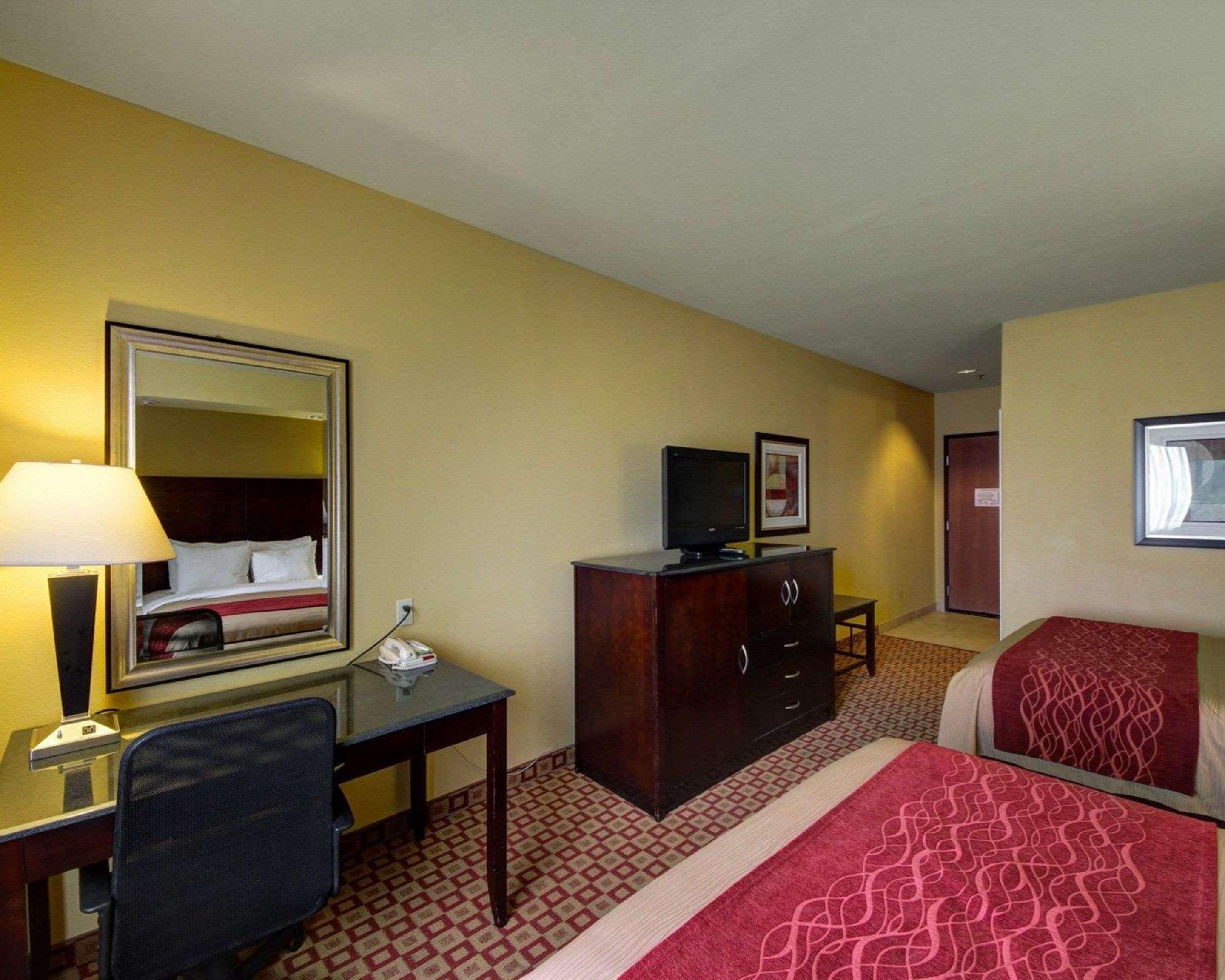 Comfort Inn & Suites Donna Near I-2 Buitenkant foto